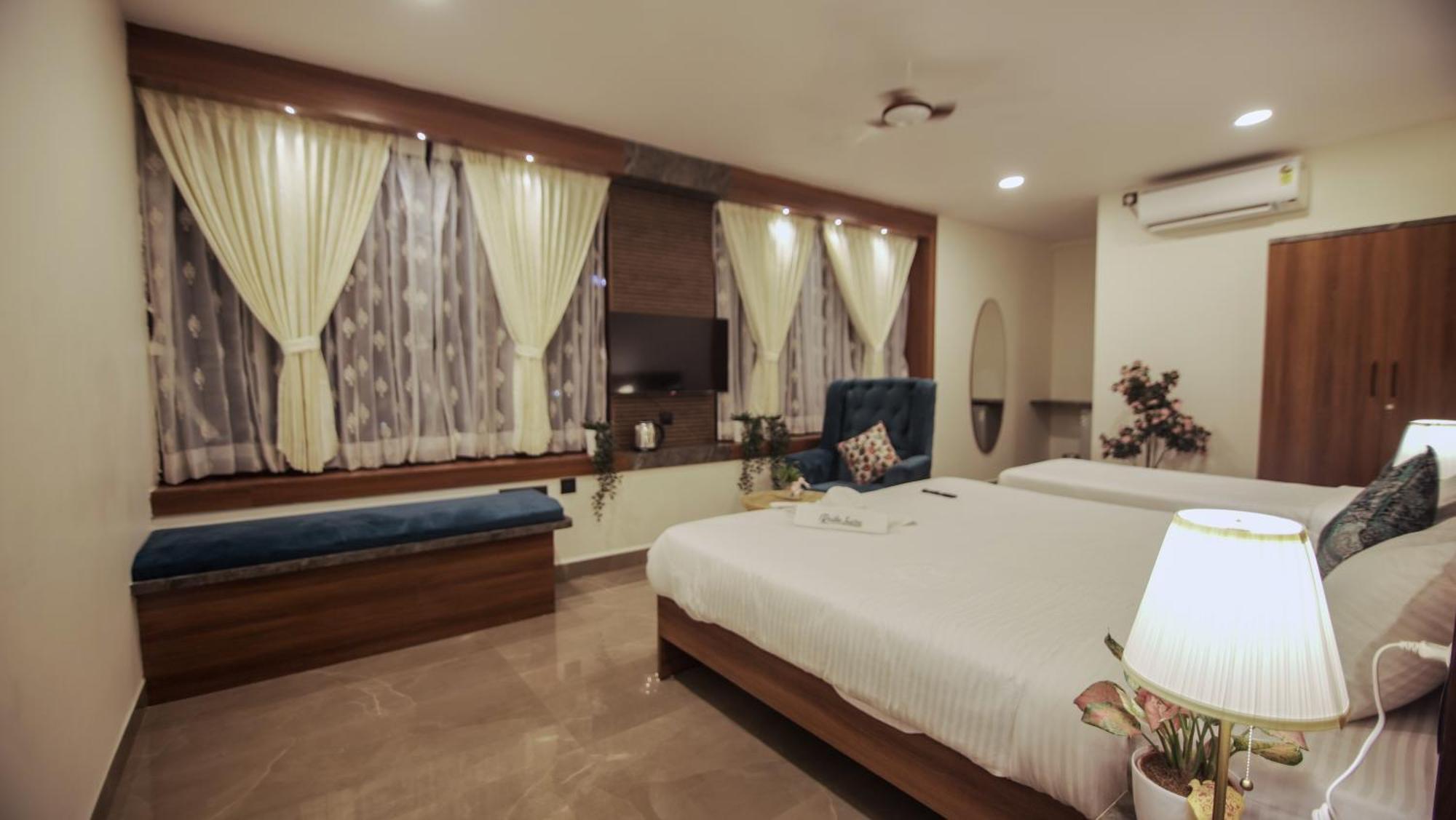 Radhe Suites Hajdarábád Exteriér fotografie