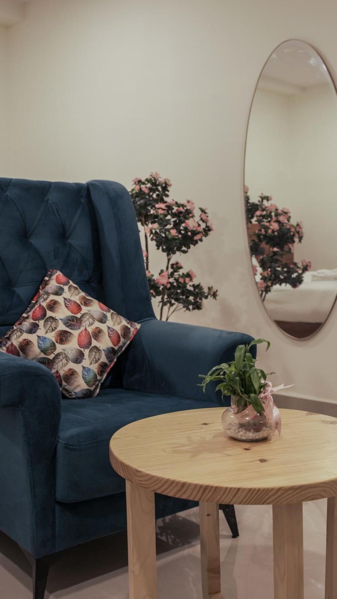 Radhe Suites Hajdarábád Exteriér fotografie